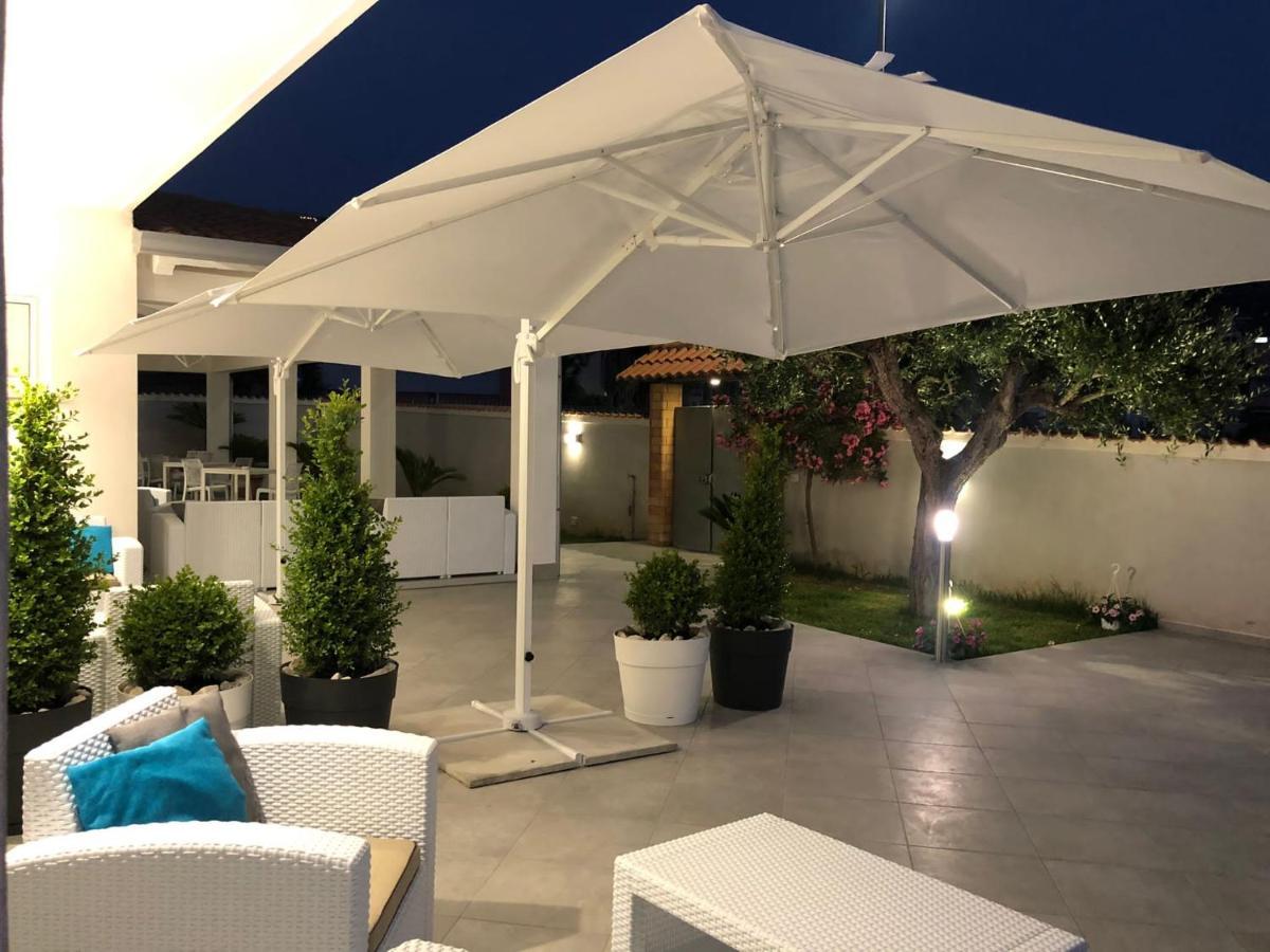 Invilla Bed&Breakfast - Quality Rooms Santa Maria di Castellabate Luaran gambar