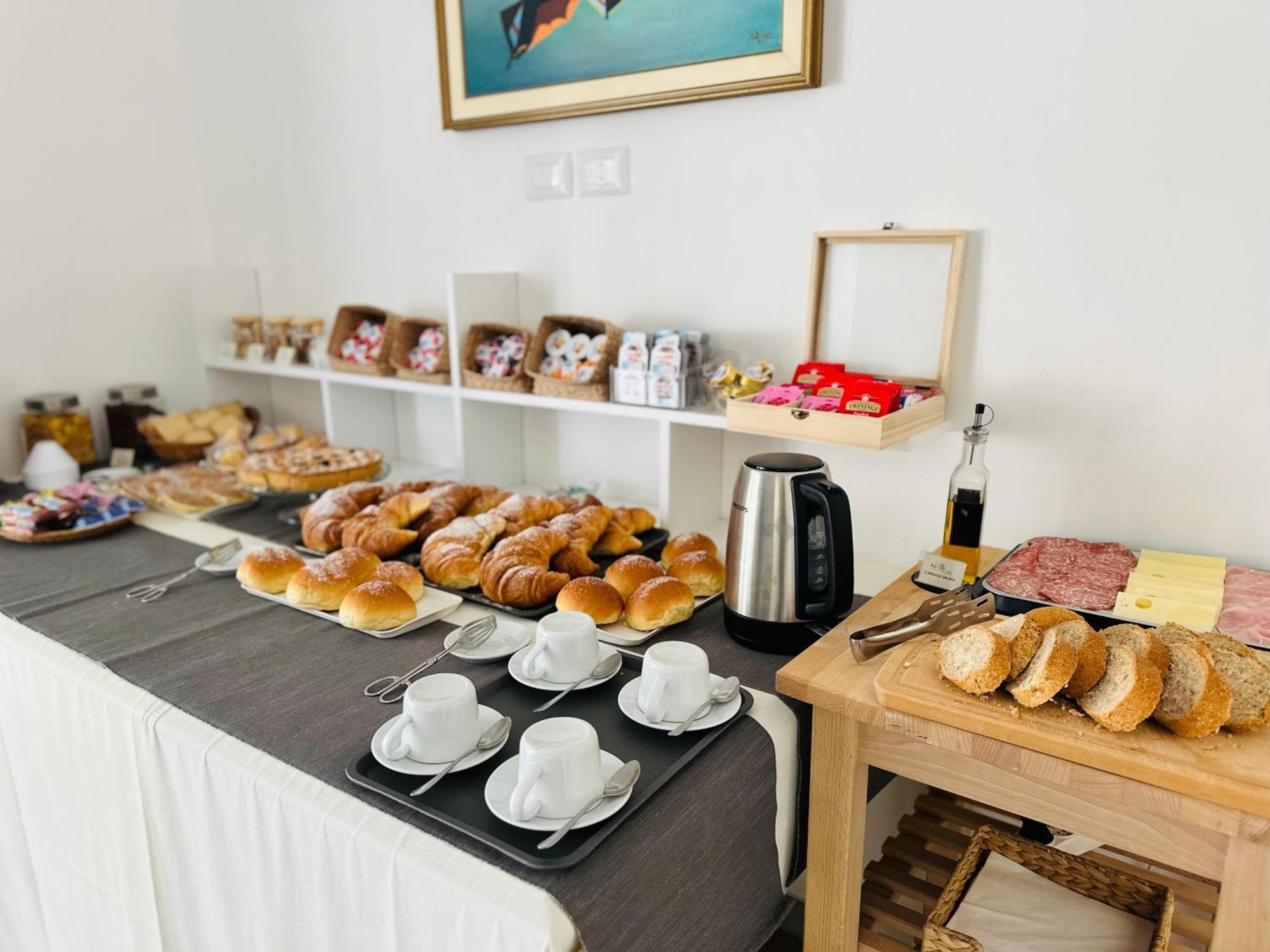Invilla Bed&Breakfast - Quality Rooms Santa Maria di Castellabate Luaran gambar