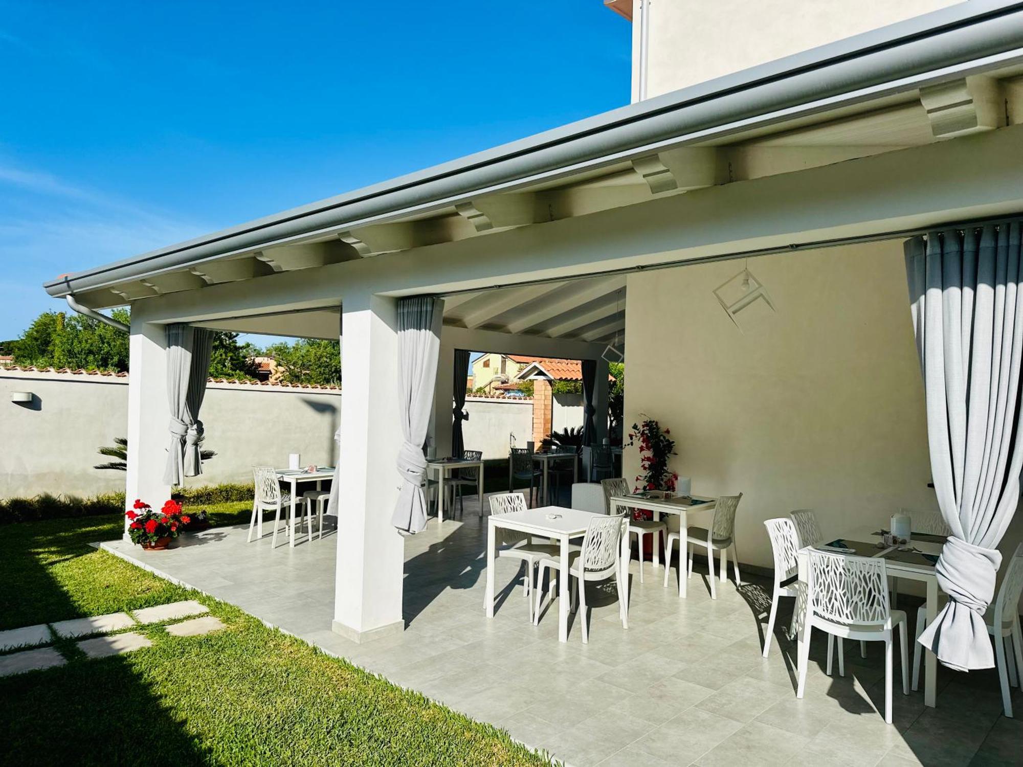 Invilla Bed&Breakfast - Quality Rooms Santa Maria di Castellabate Luaran gambar