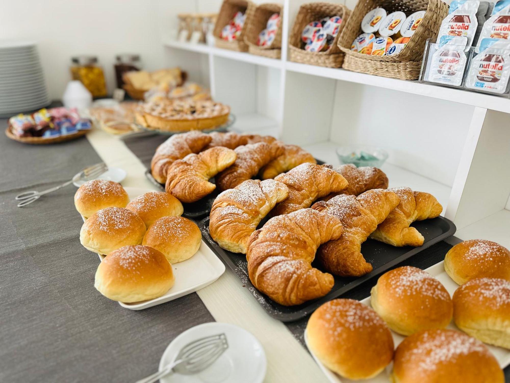 Invilla Bed&Breakfast - Quality Rooms Santa Maria di Castellabate Luaran gambar